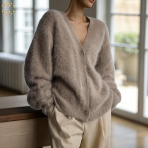 Oversized Knit Cardigan: Women's Cozy V-Neck Button Sweater